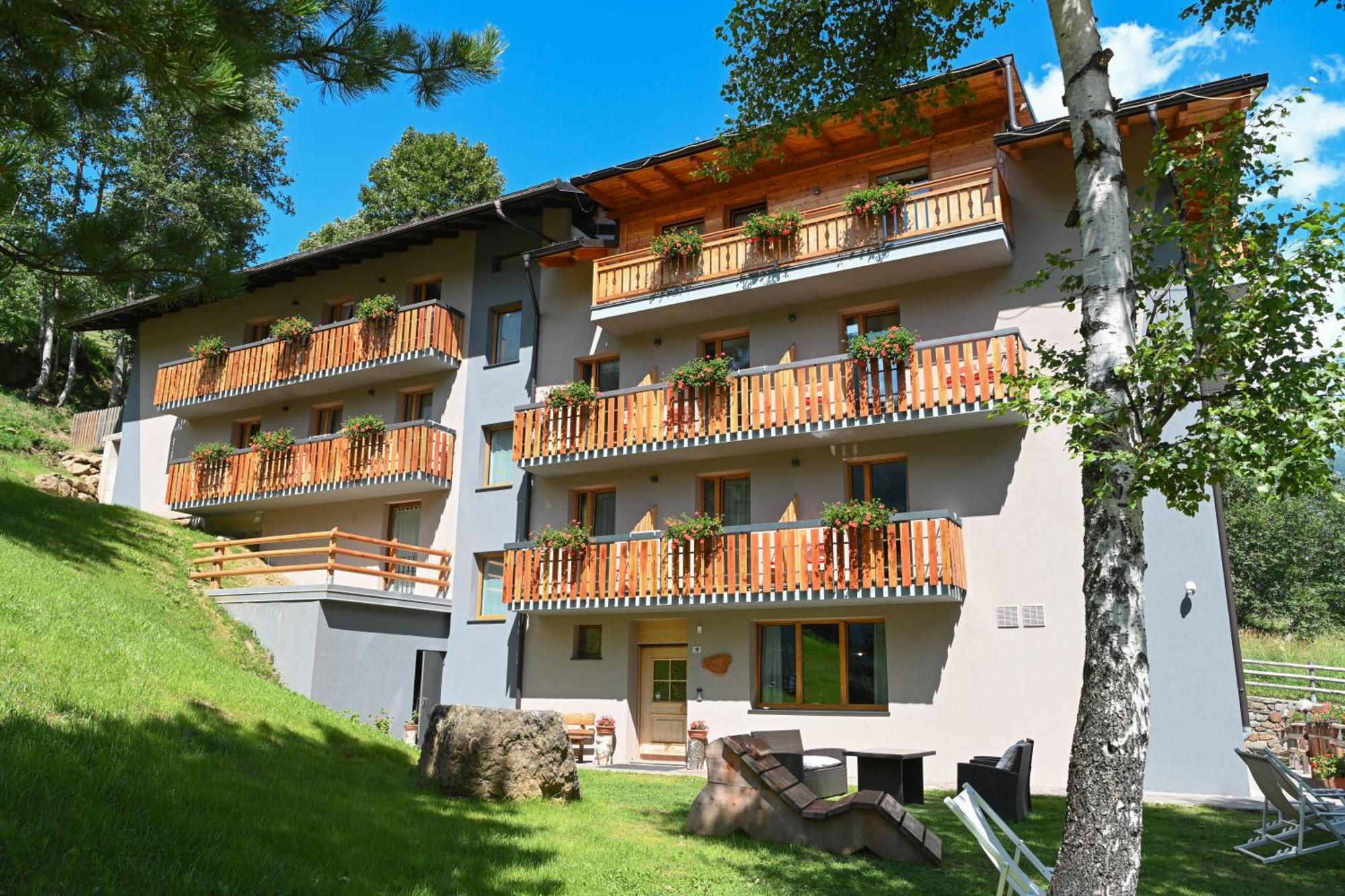 Albergo Sporting Пейо Фонти Екстериор снимка